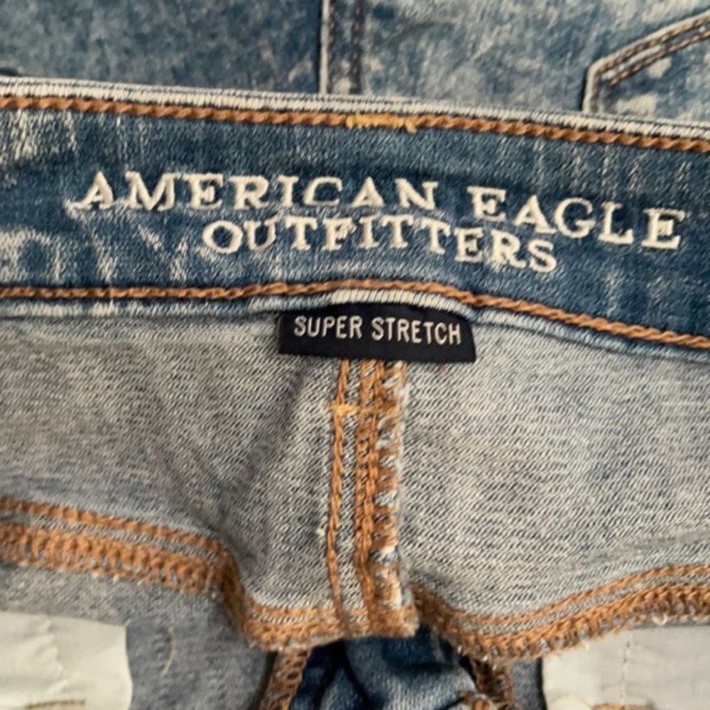 American Eagle Super Stretch Hi-Rise Shortie - Picture 6 of 10